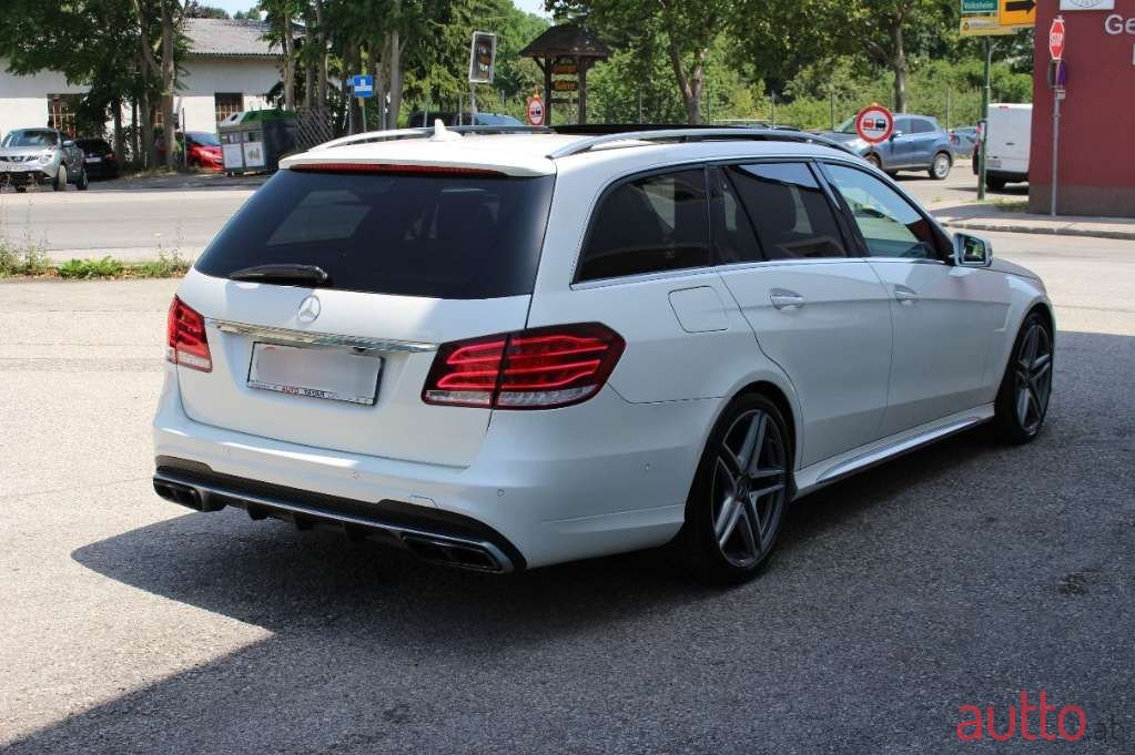 2014' Mercedes-Benz E-Klasse photo #2