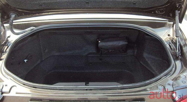 2018' Fiat 124 Spider photo #3