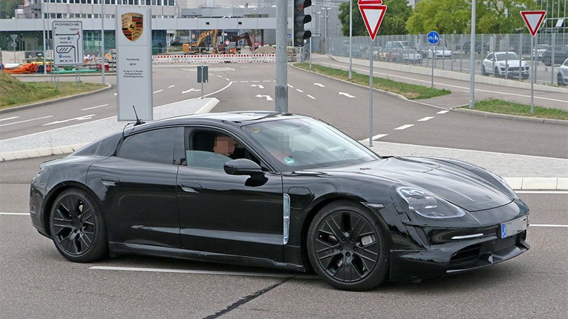 First year of Porsche Taycan production may already be sold out