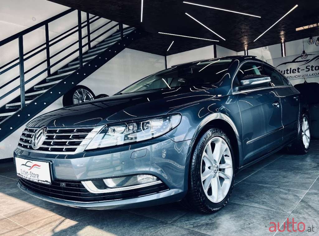 2013' Volkswagen photo #1