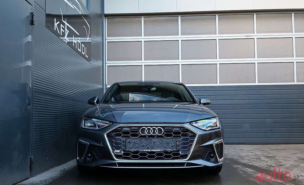 2019' Audi A4 photo #2