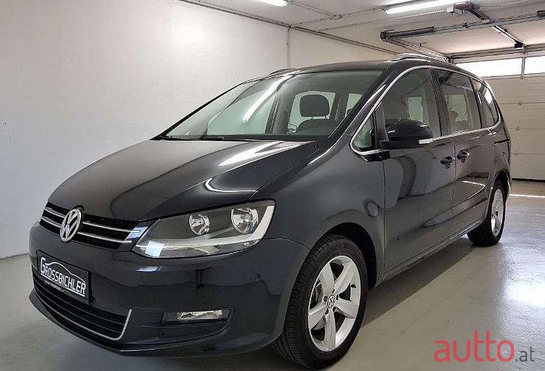 2015' Volkswagen Sharan photo #1