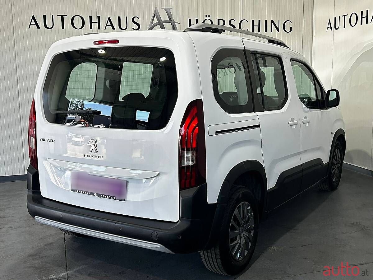 2019' Peugeot Rifter photo #6