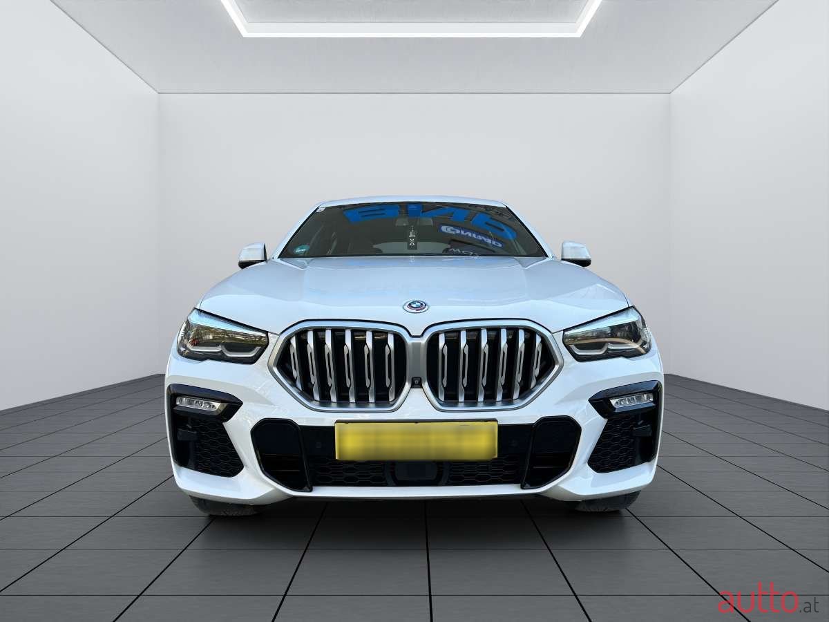 2020' BMW X6 photo #2