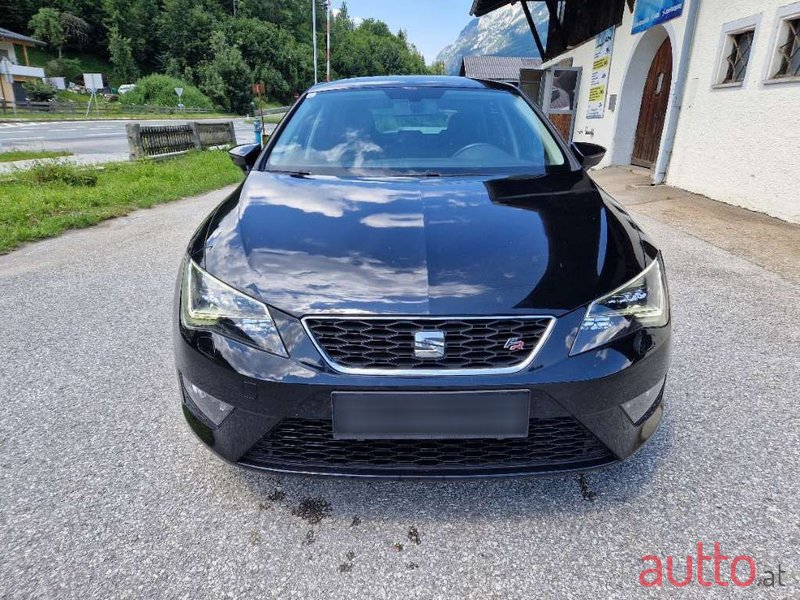 2013' SEAT Leon photo #1