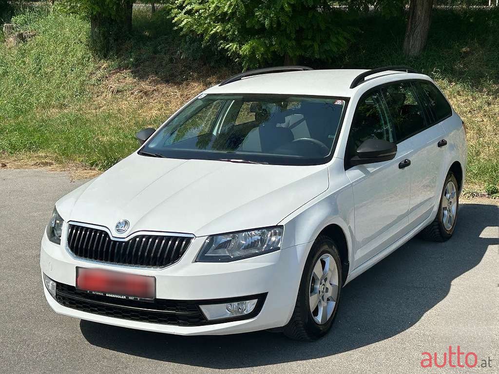 2014' Skoda Octavia photo #2