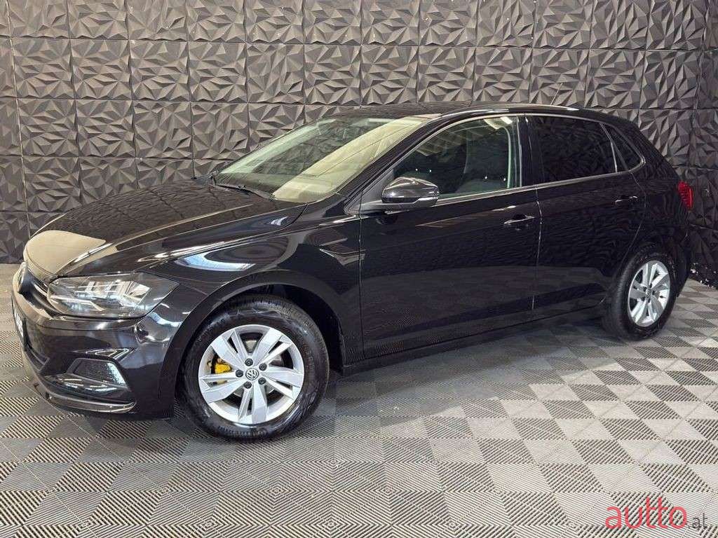 2019' Volkswagen Polo photo #4