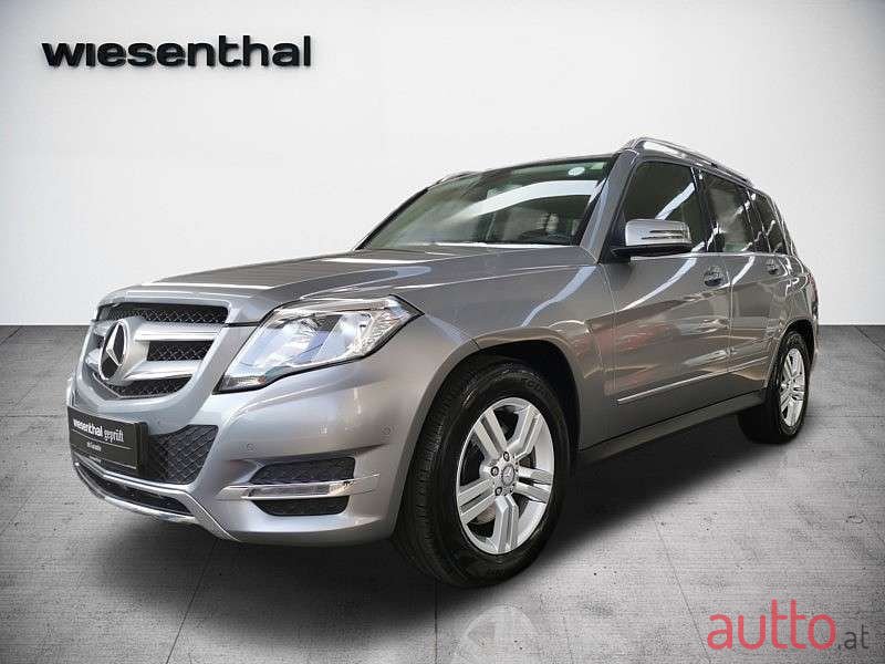 2013' Mercedes-Benz Glk-Klasse photo #1