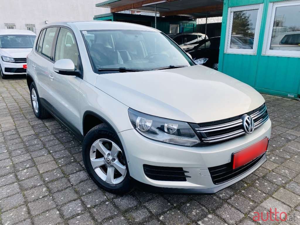 2014' Volkswagen Tiguan photo #6