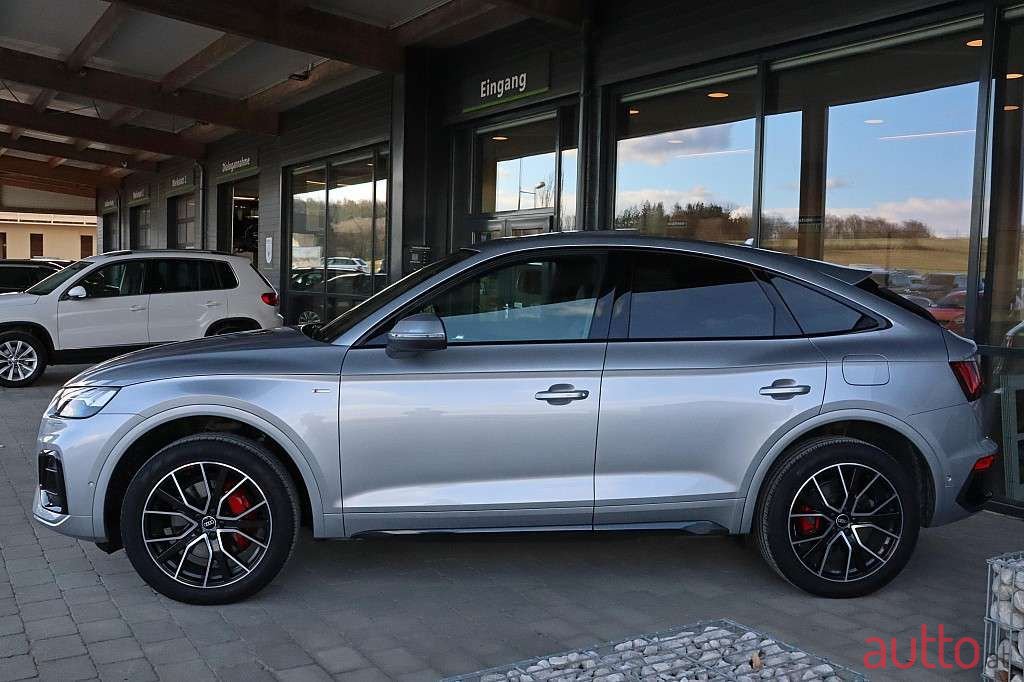 2022' Audi Q5 photo #2