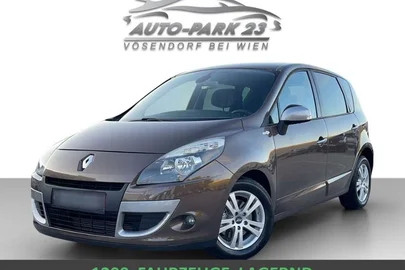 2010' Renault Scenic