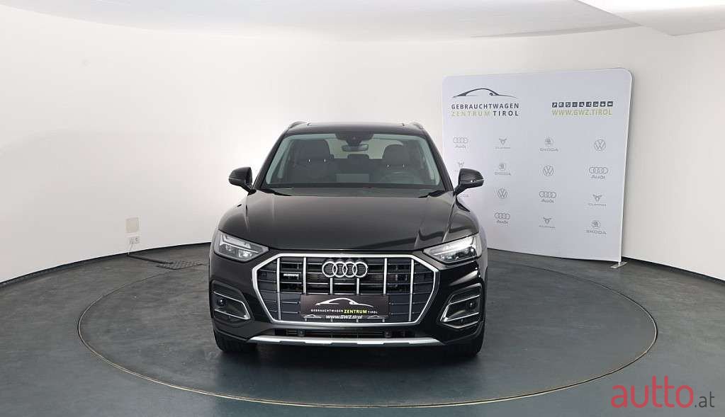 2021' Audi Q5 photo #2
