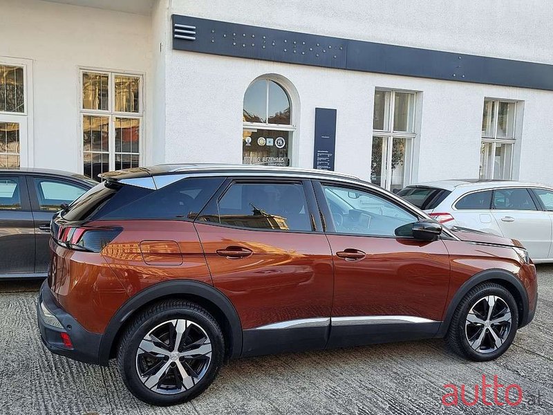 2017' Peugeot 3008 photo #3