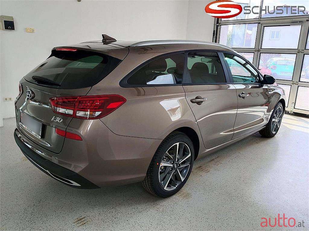 2023' Hyundai i30 photo #6