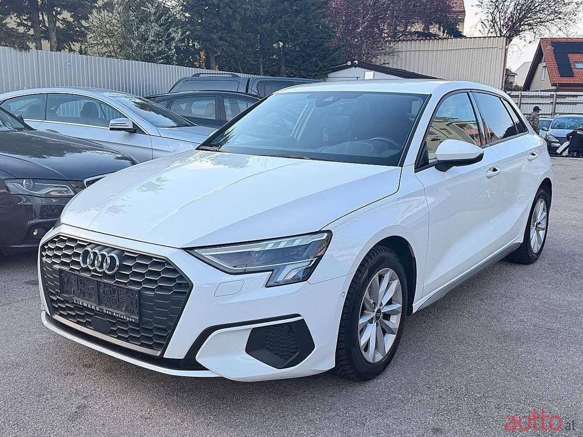 2022' Audi A3 photo #4