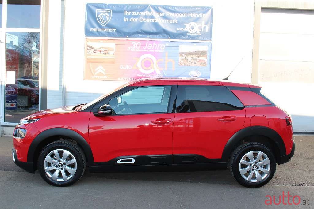 2019' Citroen C4 Cactus photo #2