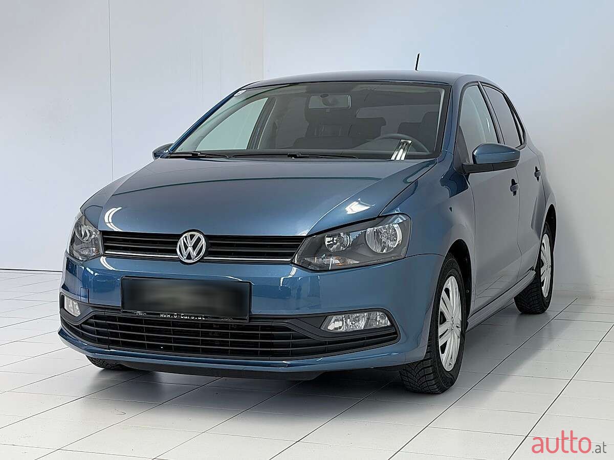 2017' Volkswagen Polo photo #3