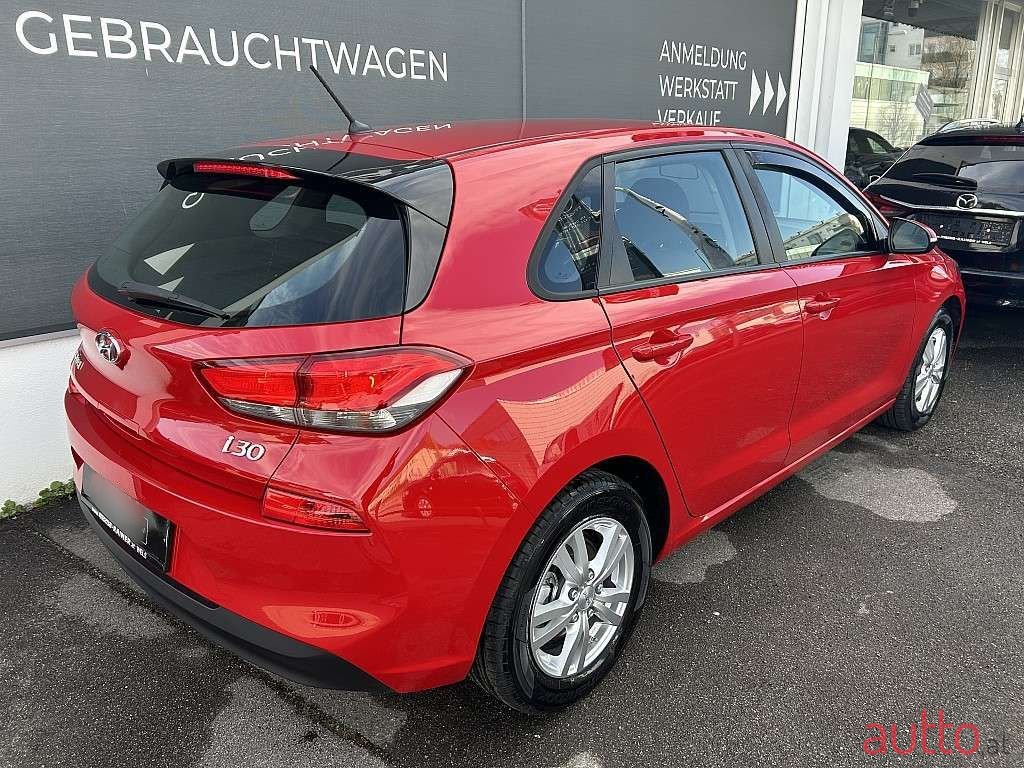 2017' Hyundai i30 photo #4