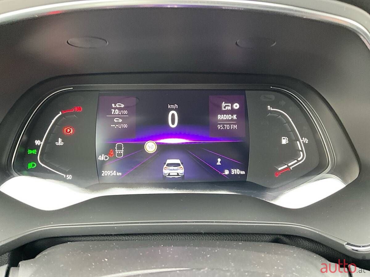 2023' Renault Captur photo #5