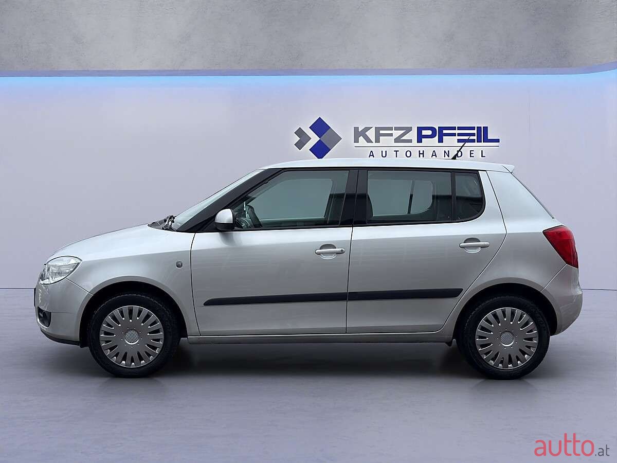 2007' Skoda Fabia photo #3