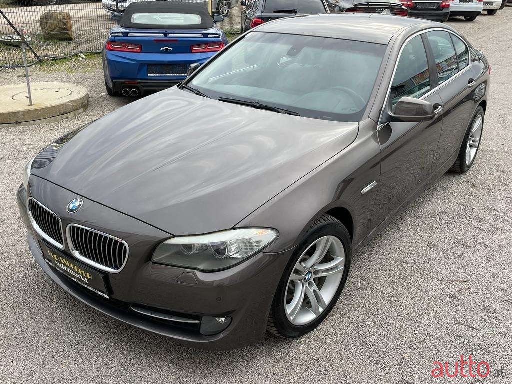 2012' BMW 5Er-Reihe photo #4