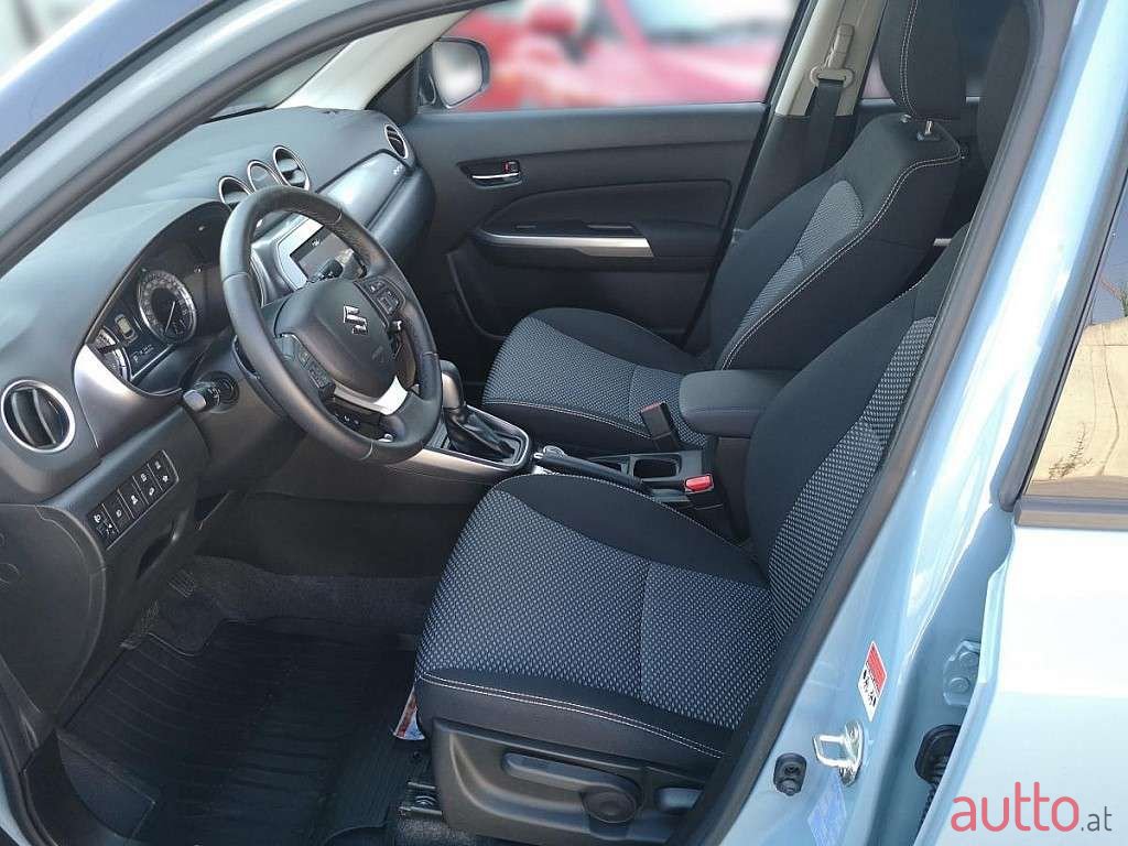2019' Suzuki Vitara photo #5
