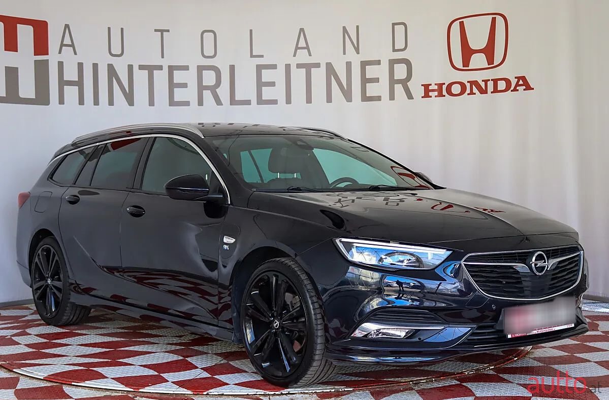 2017' Opel Insignia photo #6