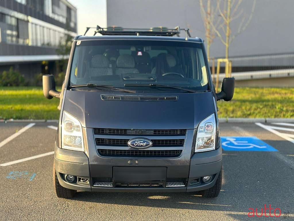 2010' Ford Transit photo #2