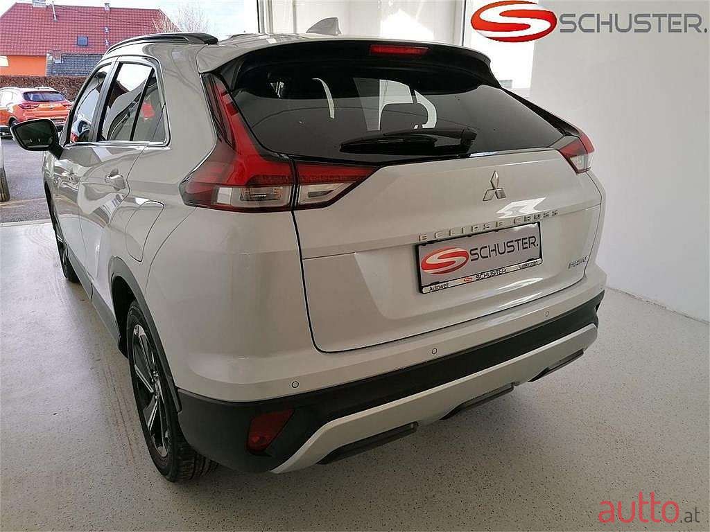 2021' Mitsubishi Eclipse photo #3