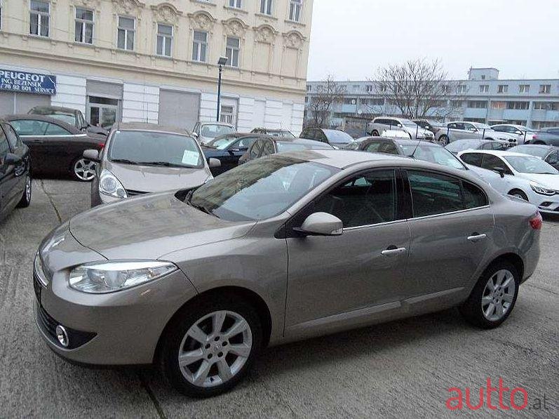 2010' Renault Fluence photo #1