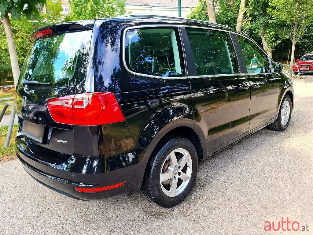 2014' SEAT Alhambra photo #4