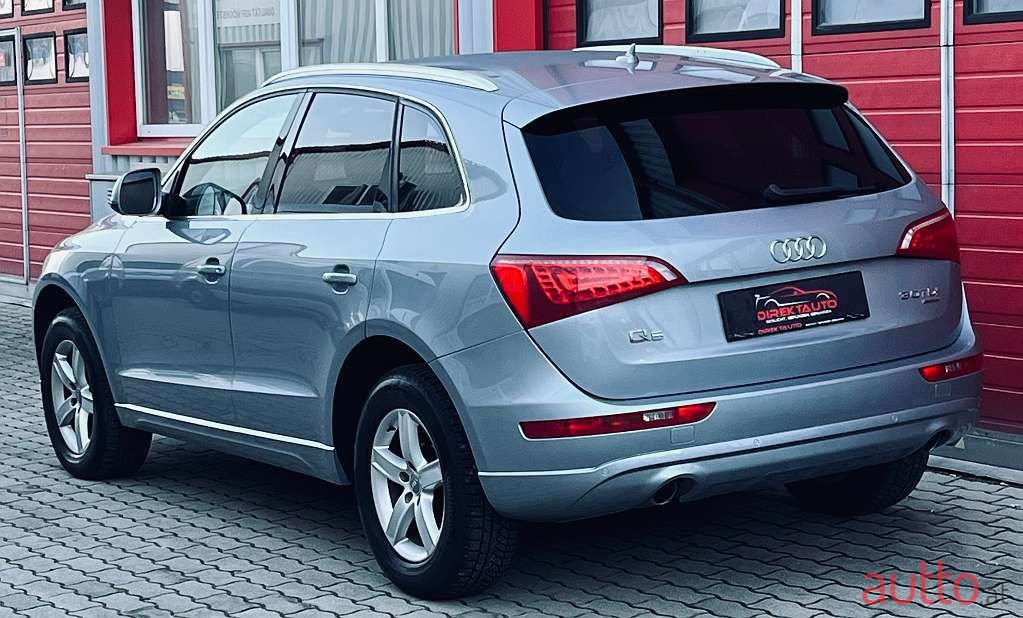 2010' Audi Q5 photo #3