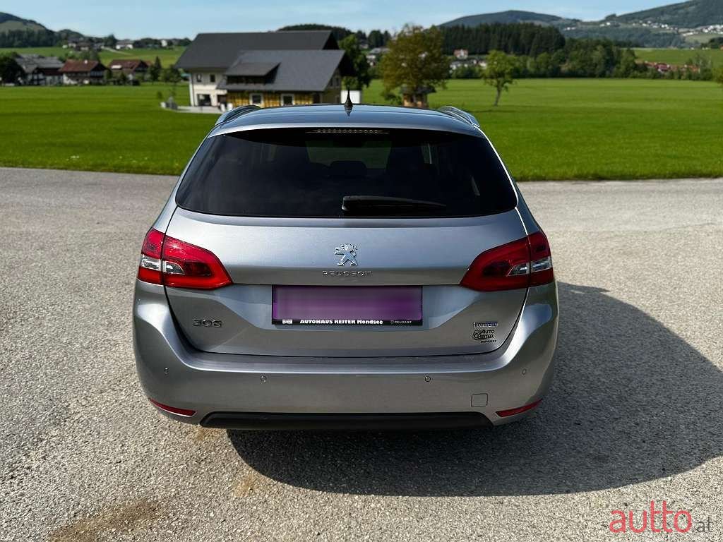 2015' Peugeot 308 photo #6