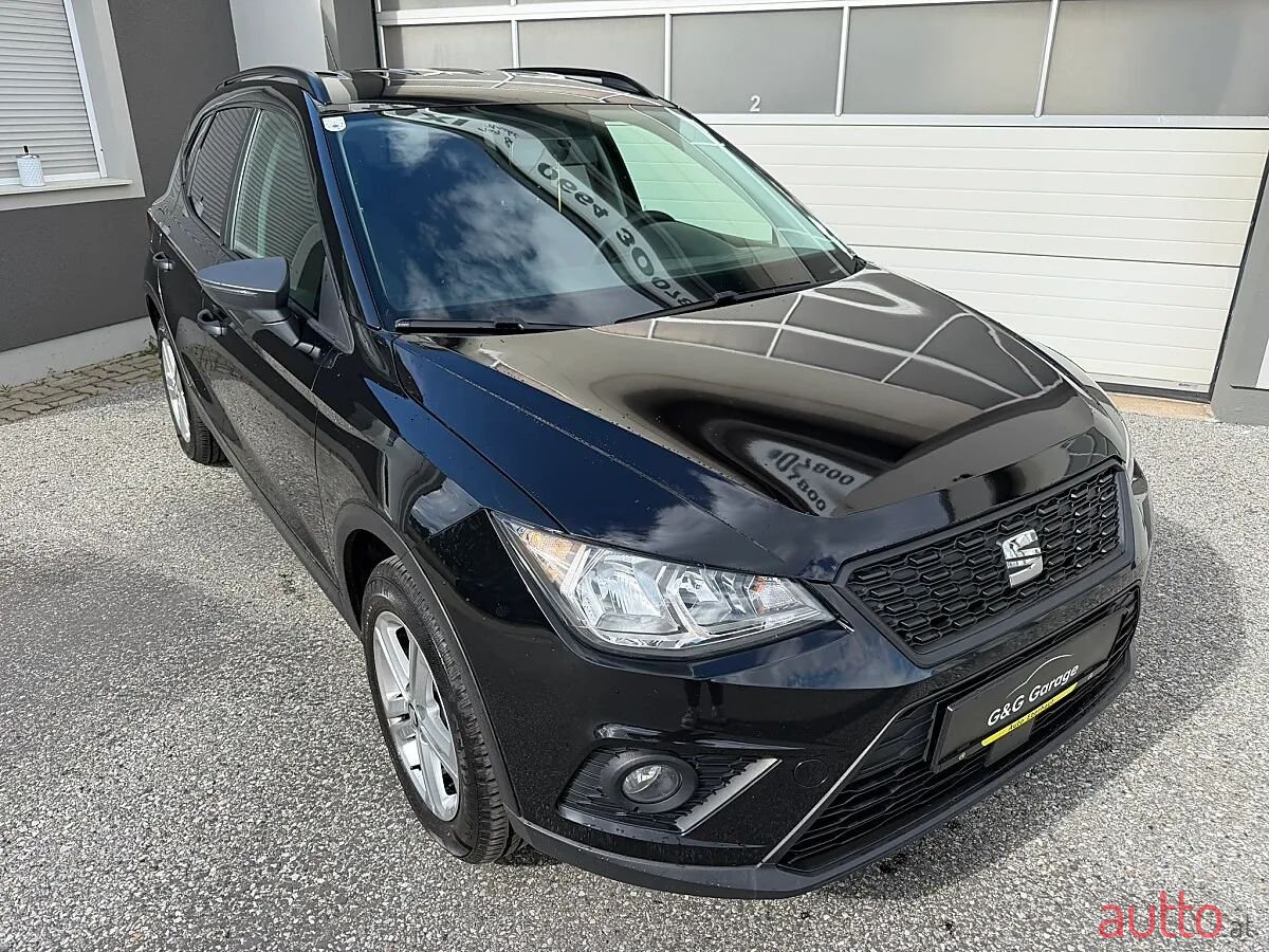 2018' SEAT Arona photo #3