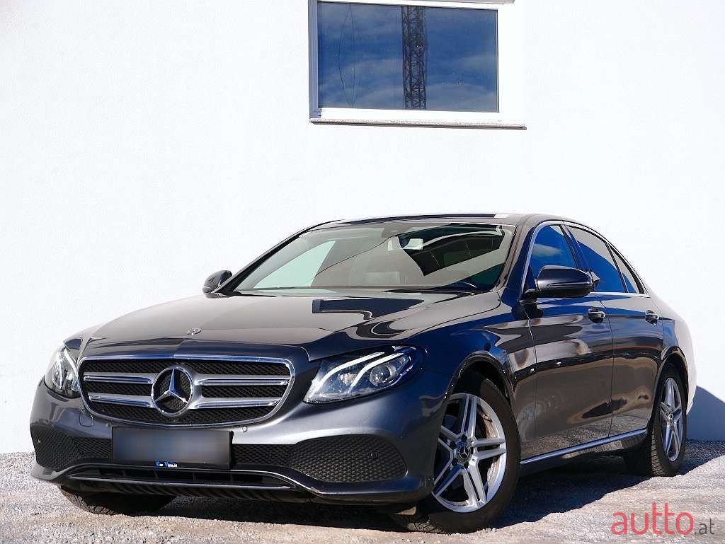 2017' Mercedes-Benz E-Klasse photo #2
