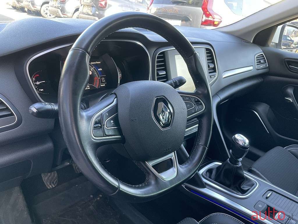 2018' Renault Megane photo #3