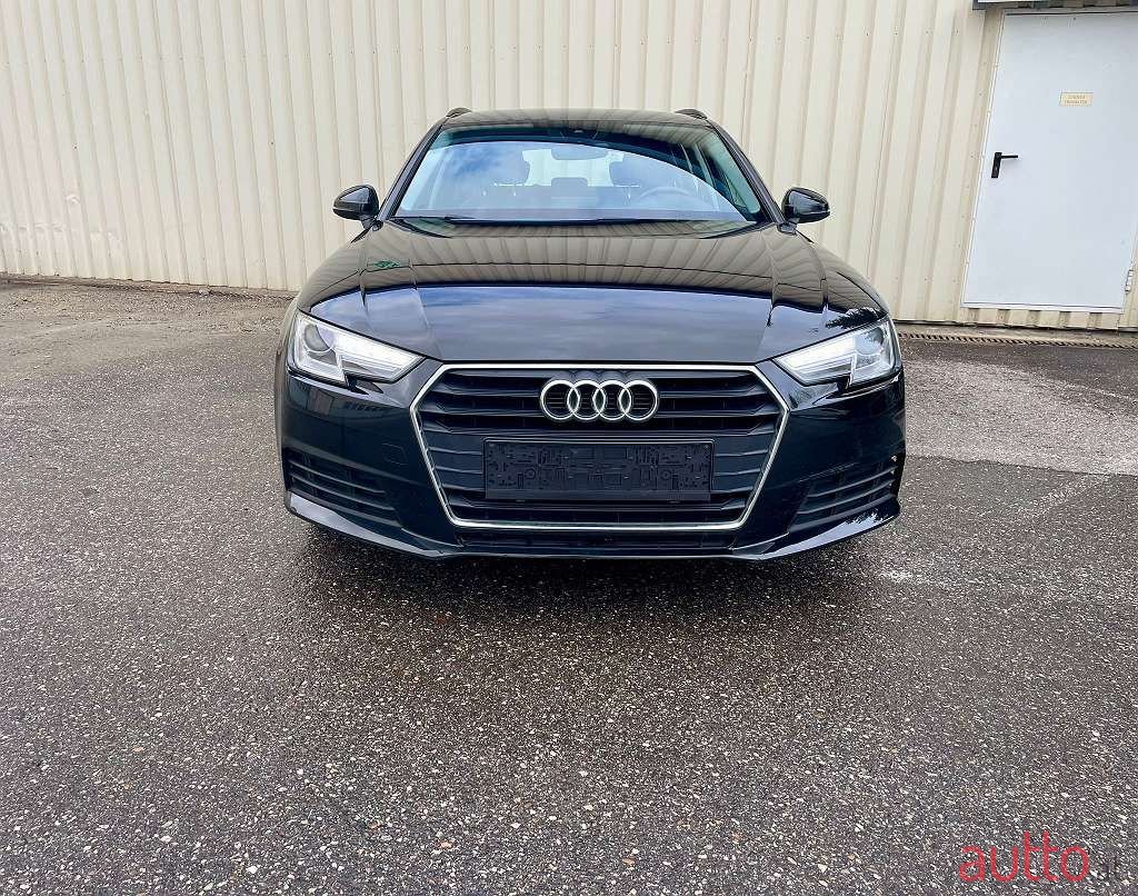 2017' Audi A4 photo #3