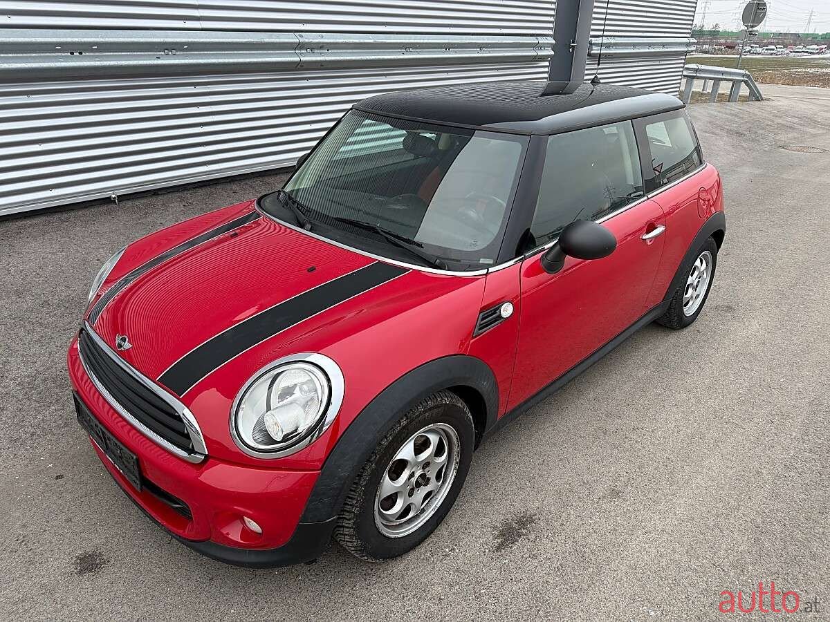 2011' MINI One photo #1