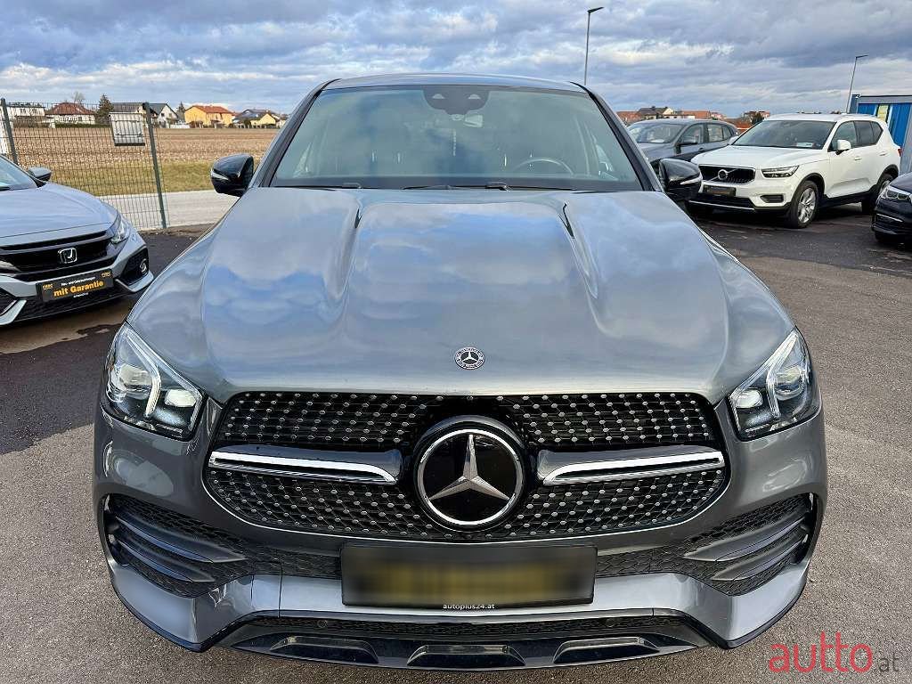 2020' Mercedes-Benz Gle-Klasse photo #2