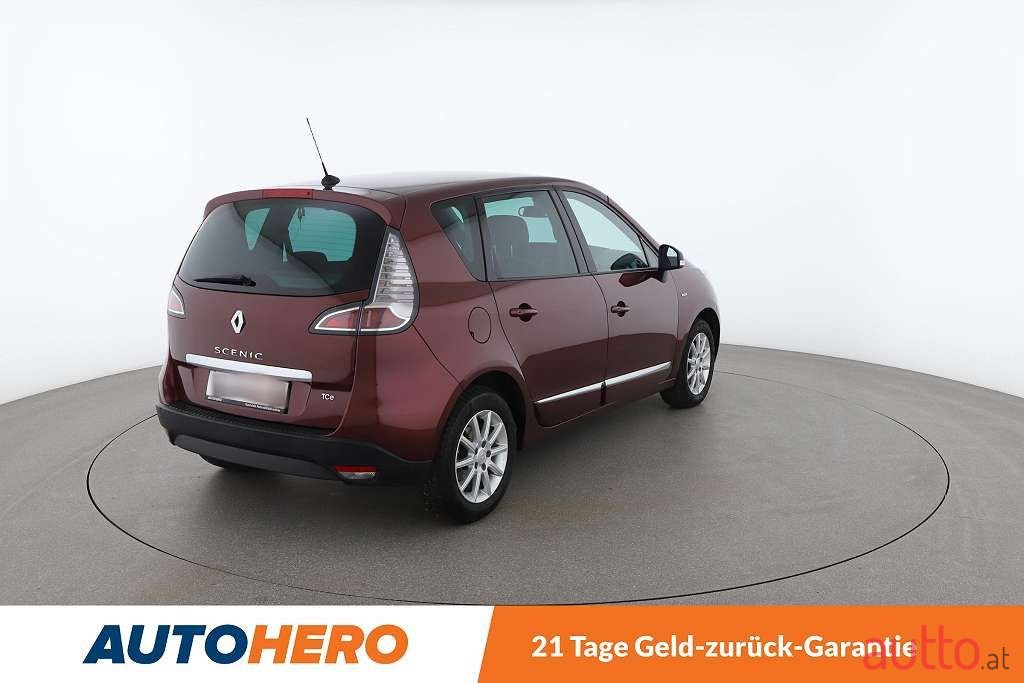 2014' Renault Scenic photo #5