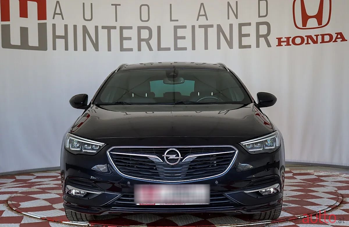 2017' Opel Insignia photo #5