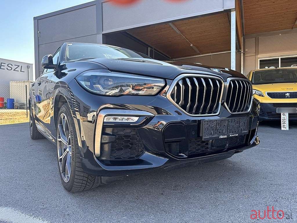 2020' BMW X6 photo #1