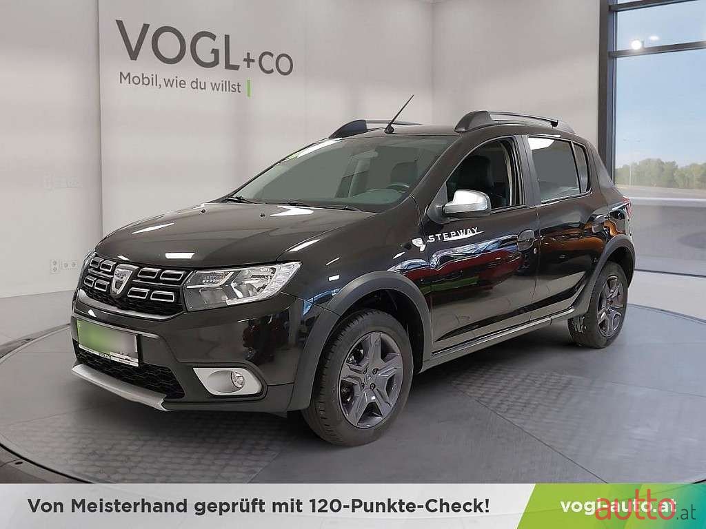 2017' Dacia Sandero photo #1