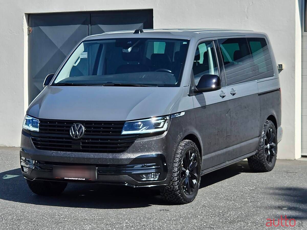 2022' Volkswagen Multivan photo #5