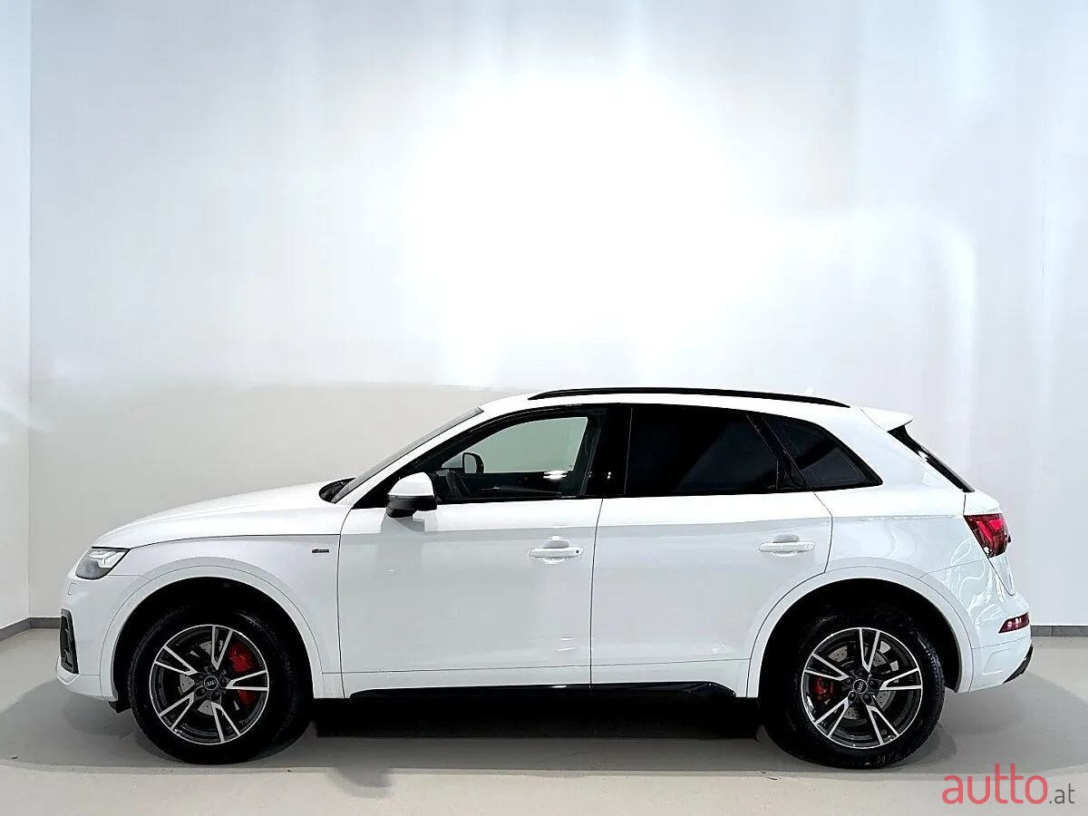 2020' Audi Q5 photo #5