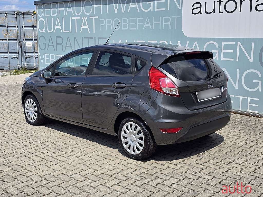 2017' Ford Fiesta photo #4