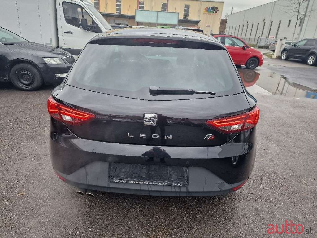 2015' SEAT Leon photo #4