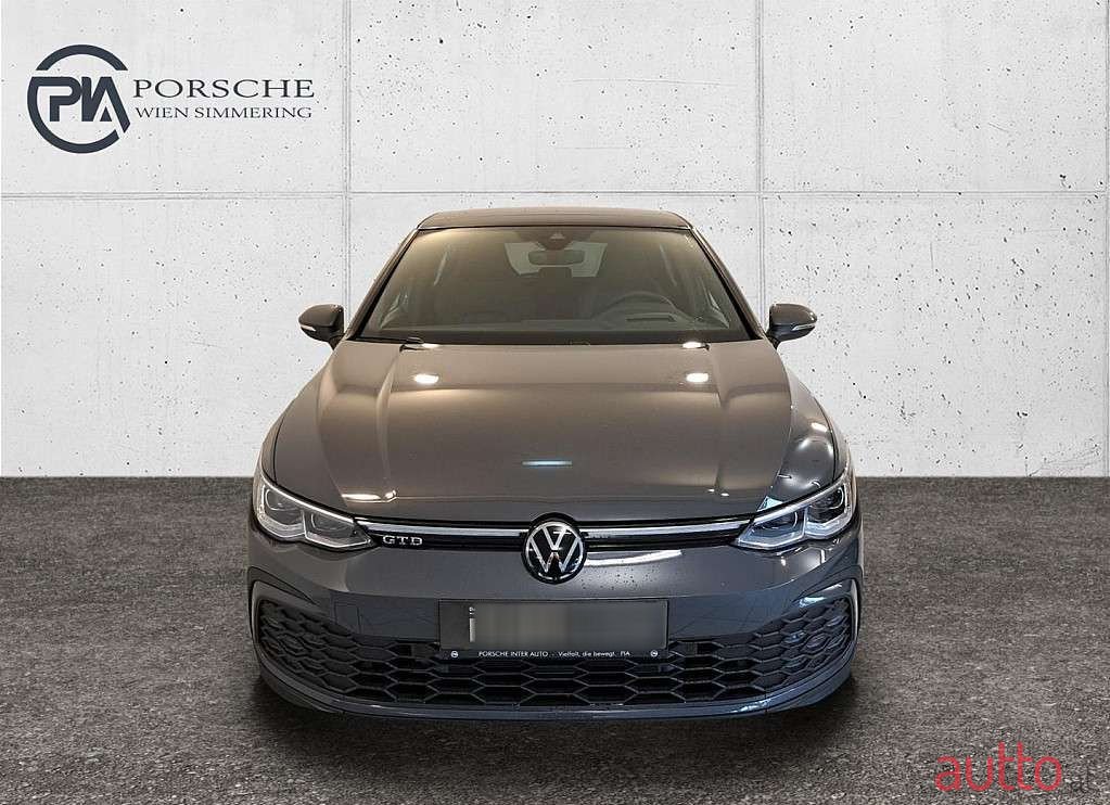 2023' Volkswagen Golf photo #3