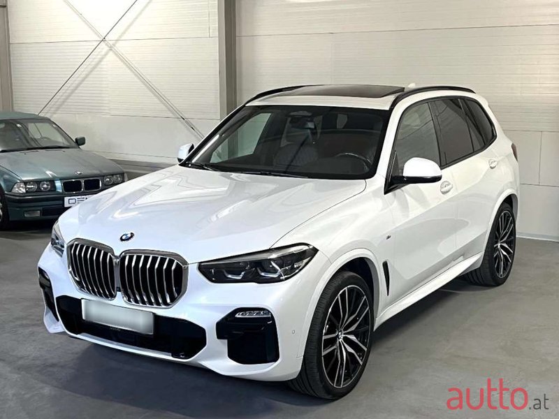 2021' BMW X5 photo #1