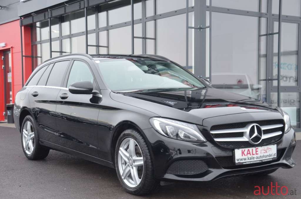 2016' Mercedes-Benz C-Klasse photo #2
